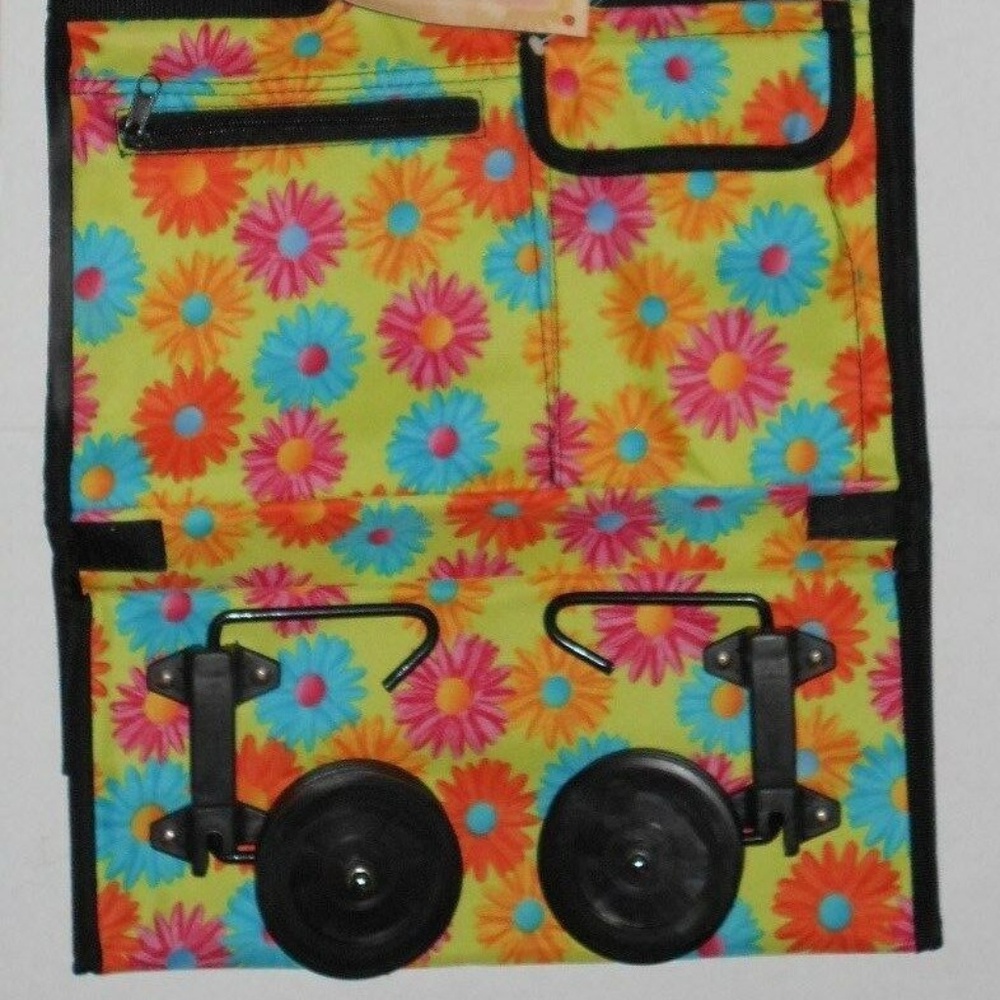 Beautifully Designed Shopping bag on wheels - Picture 3 of 7